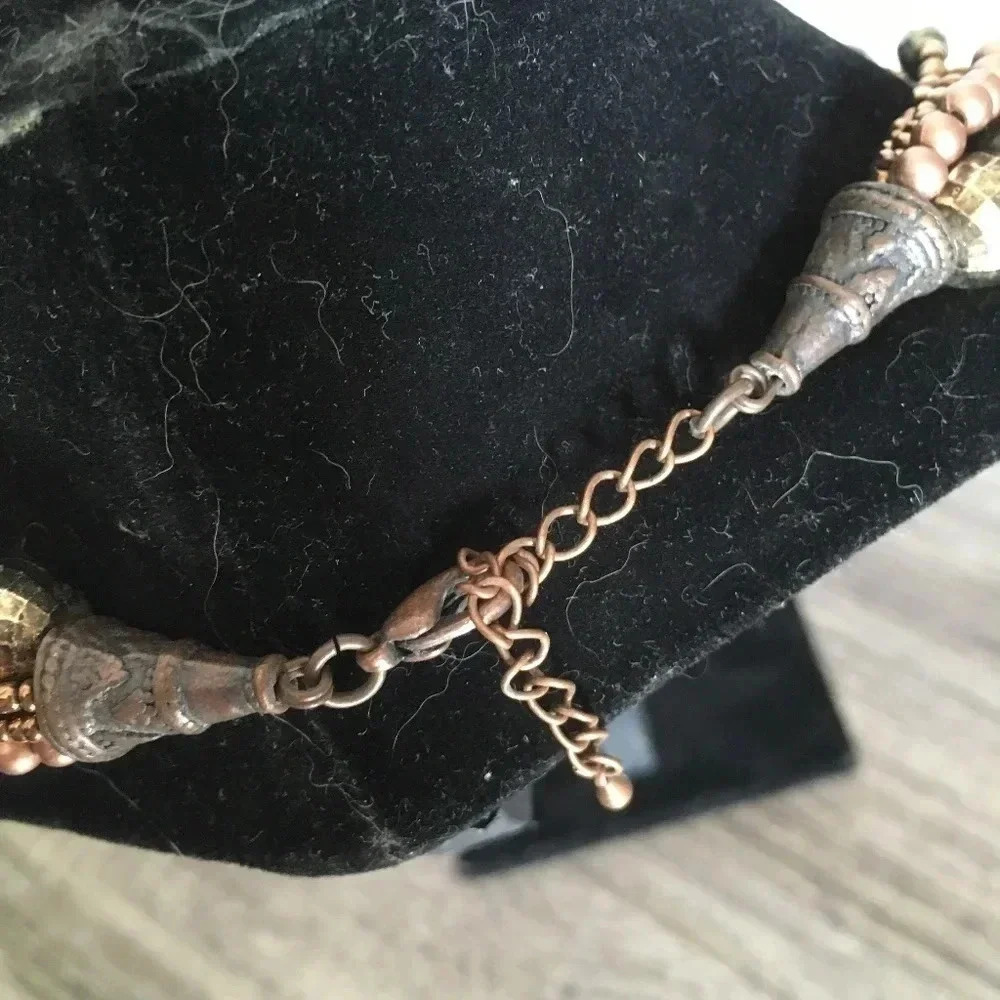 5/$25 Metallic Multi Strand Necklace - Picture 3 of 4